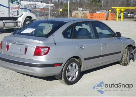 2005 Hyundai Elantra Gls/Gt z USA, uszkodzony, nr VIN KMHDN56DX5U155452